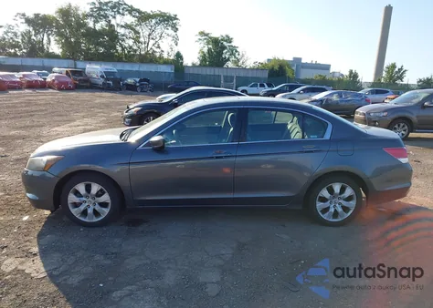 2010 Honda Accord 2.4 Ex z USA, uszkodzony, nr VIN 1HGCP2F74AA002016